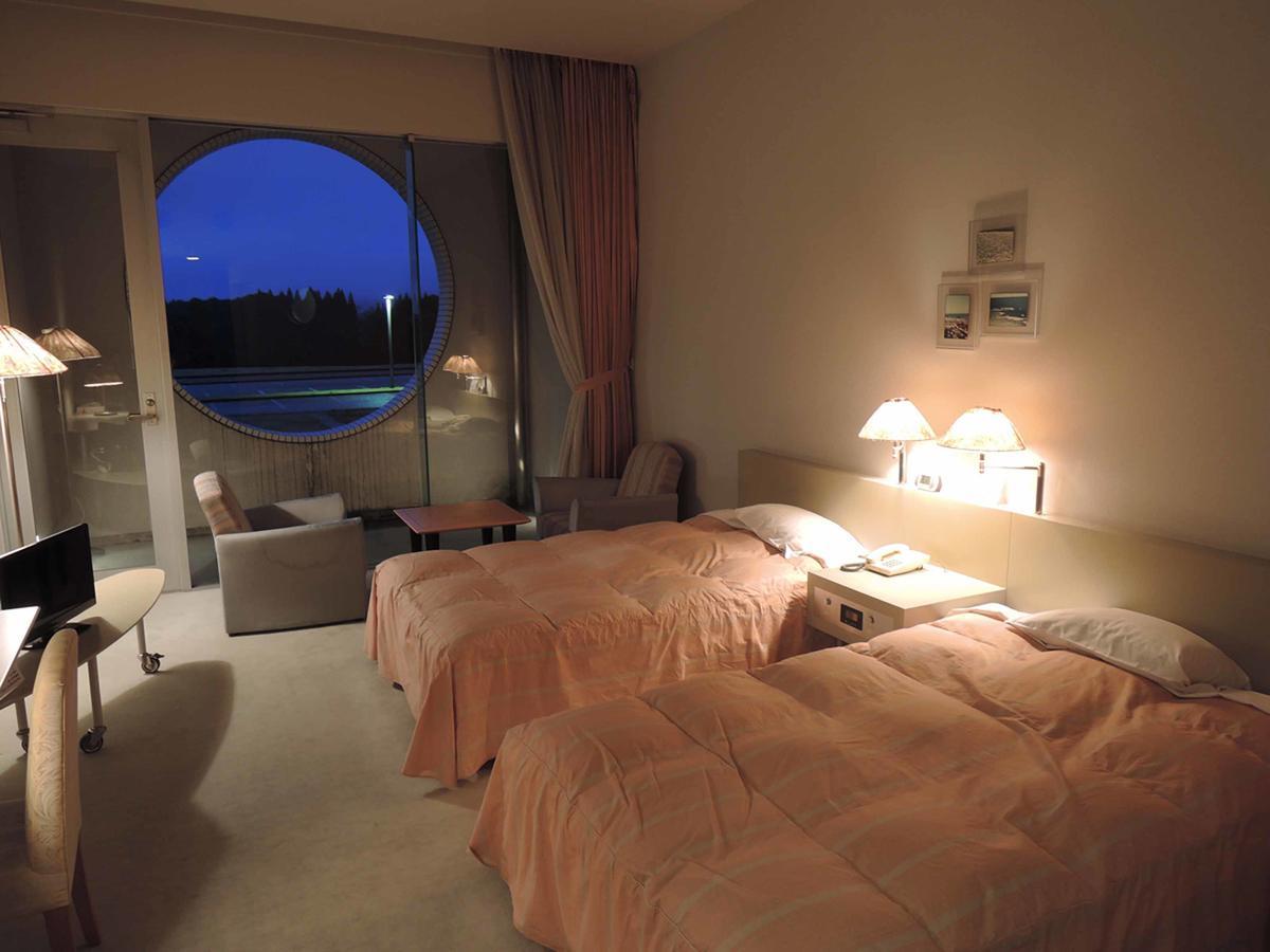 Miyazaki Kokusai Kuko Country Club Lodge Екстер'єр фото