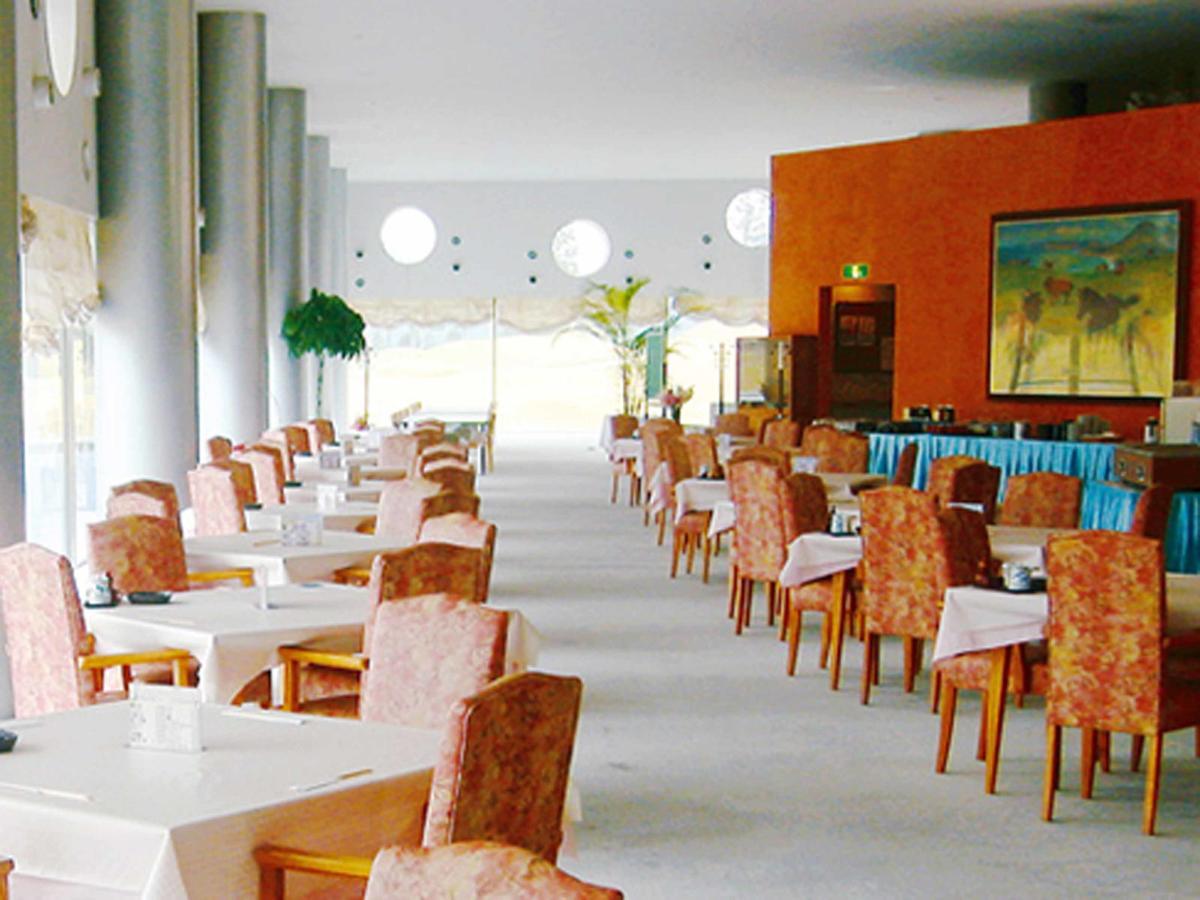 Miyazaki Kokusai Kuko Country Club Lodge Екстер'єр фото