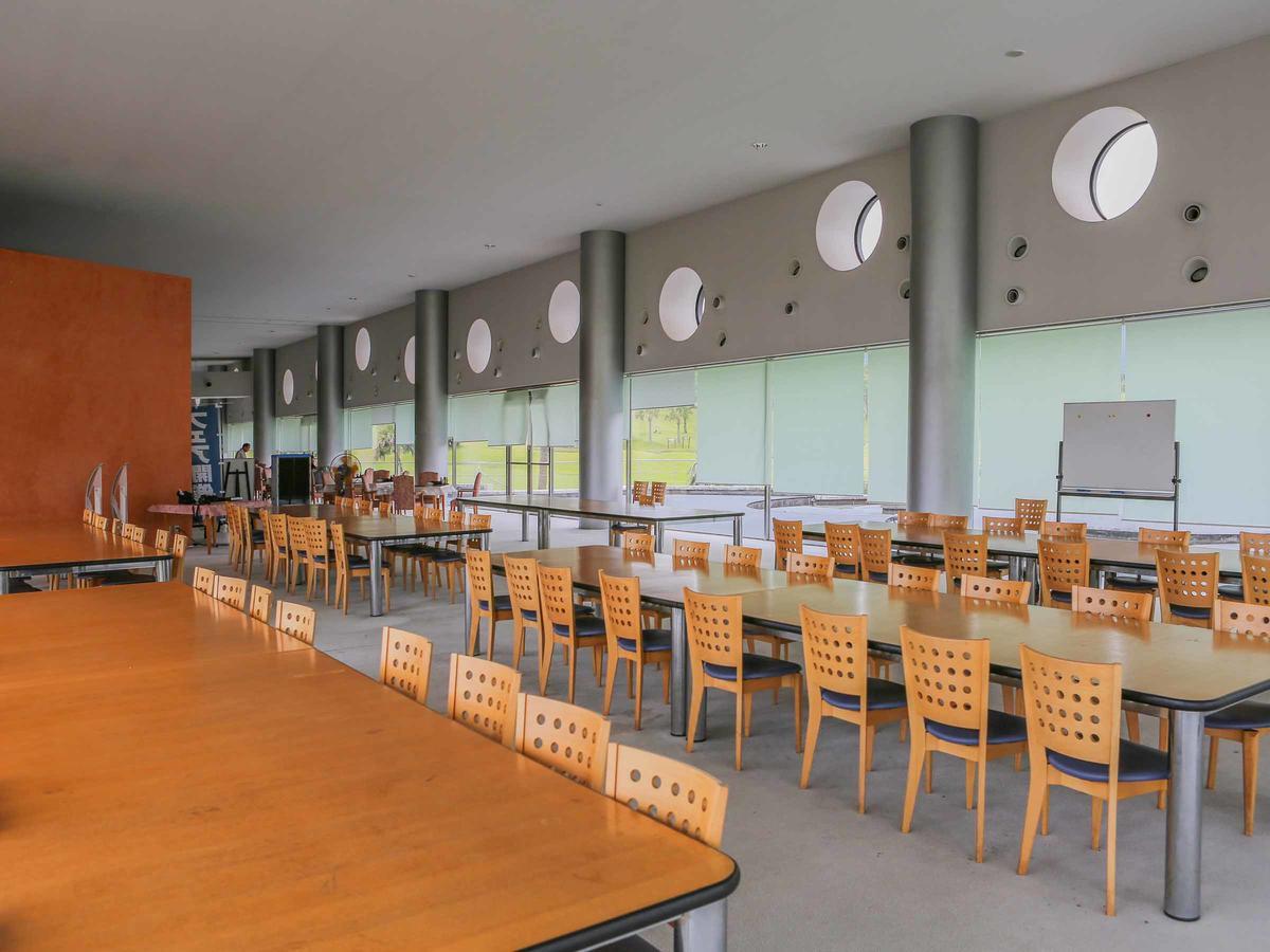 Miyazaki Kokusai Kuko Country Club Lodge Екстер'єр фото
